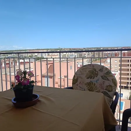 Al Lado De Barcos Y Gran Playa. Appartement *