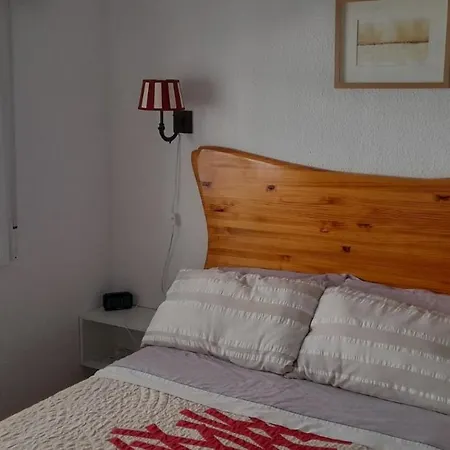 Appartement Al Lado De Barcos Y Gran Playa. *